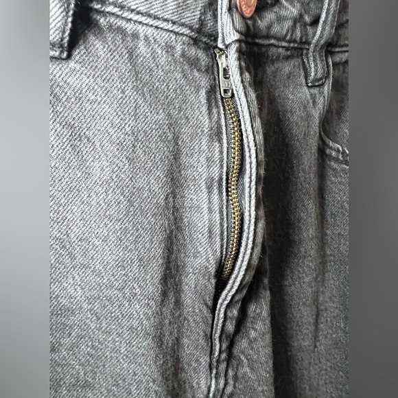 Zara High Rise Mom Jeans Size 6 - Picture 3 of 9